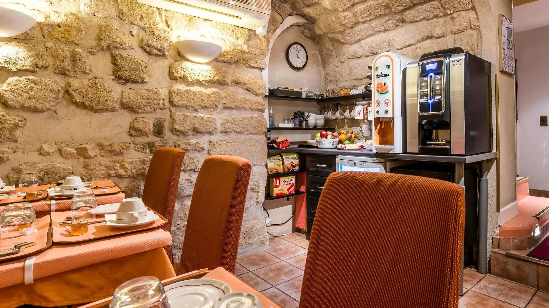 Hôtel Austin's Saint Lazare Paris 3*,
